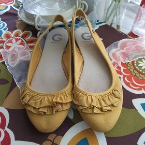 G by Guess Marigold Ruffle Slip On Slingback Flats